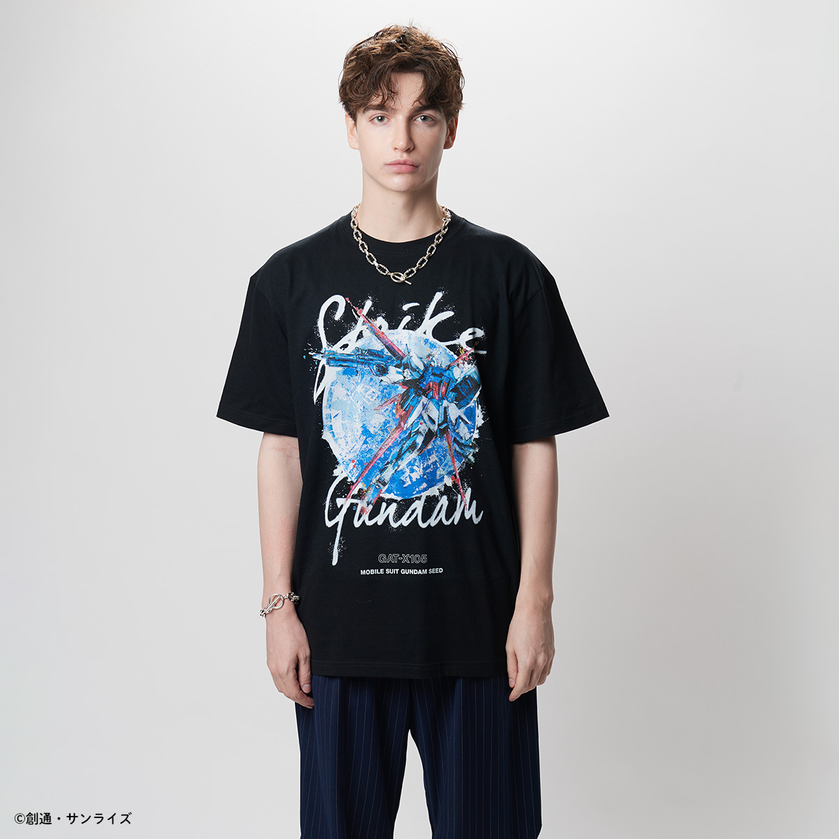 STRICT-G glamb『機動戦士ガンダムSEED』Tシャツ ストライクガンダム(Strike Gundam T-Shirt)