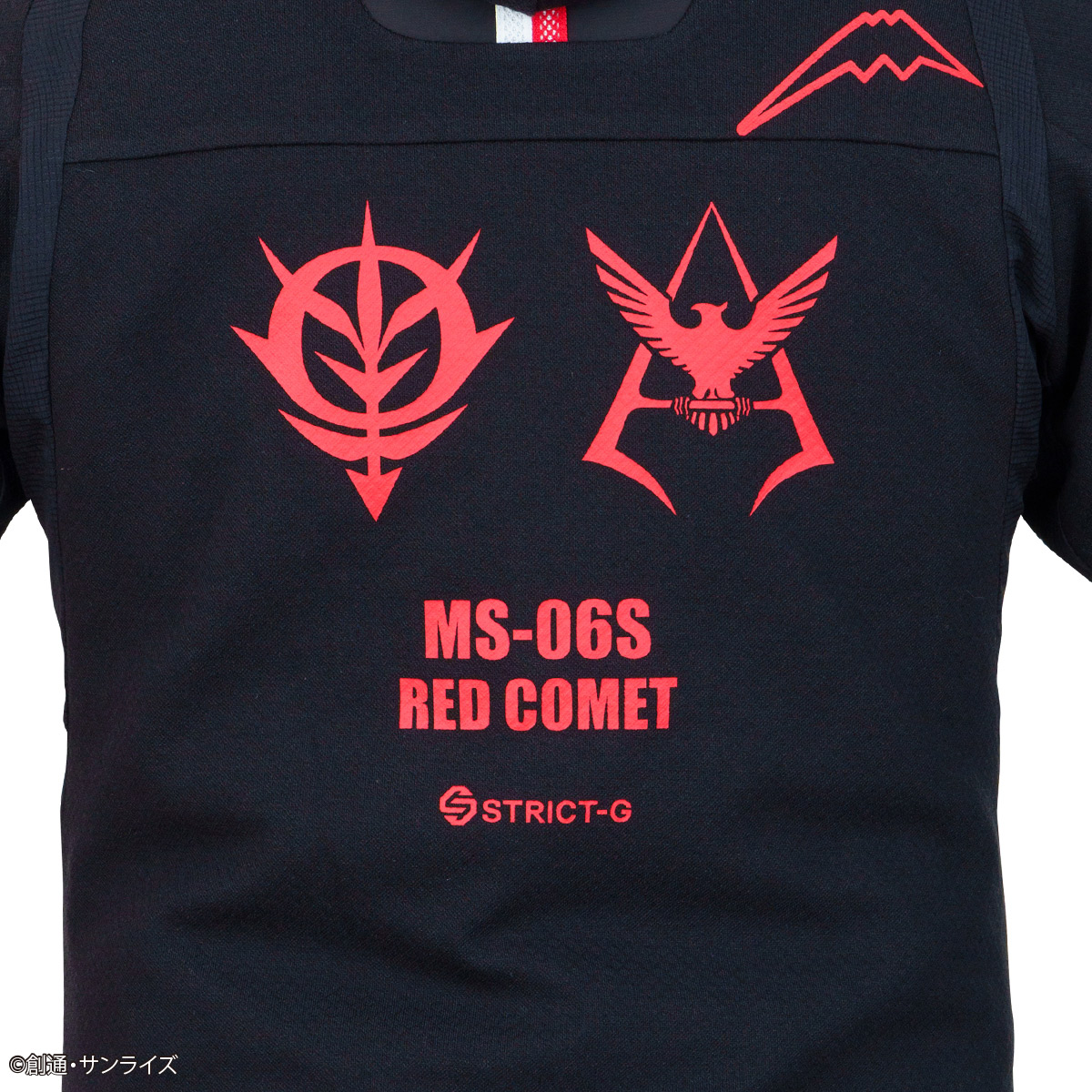 STRICT-G KUSHITANI『機動戦士ガンダム』REBRO HOODIE RED COMET